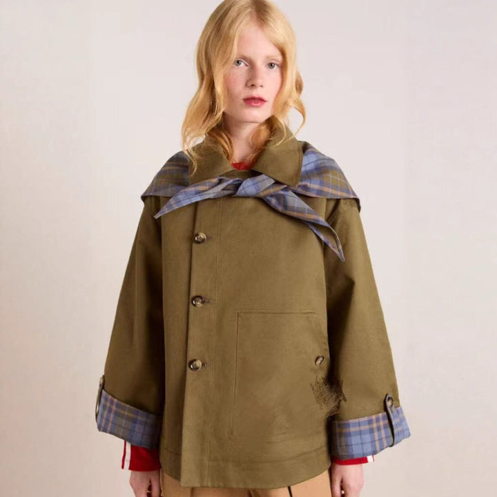 Dam oversize trenchcoat med rutig foder och slag