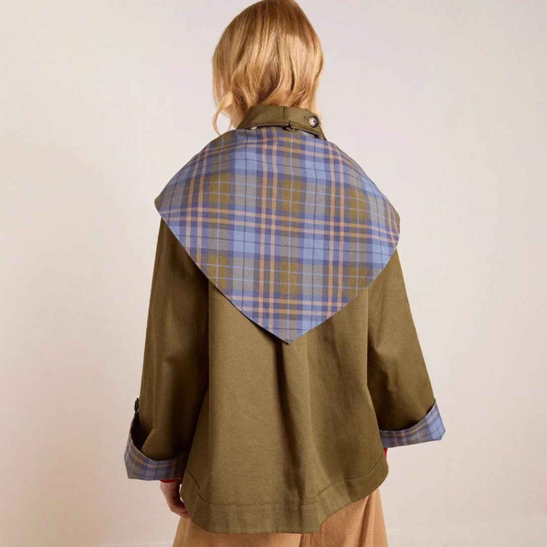 Dam oversize trenchcoat med rutig foder och slag
