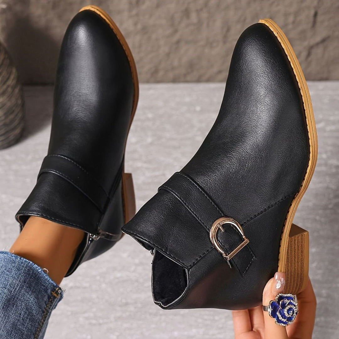 Dam ankelboots med blockklack, spänndetalj, sidodragkedja