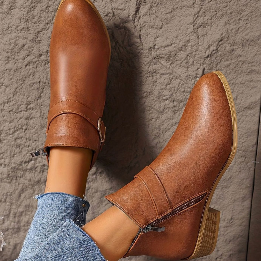 Dam ankelboots med blockklack, spänndetalj, sidodragkedja